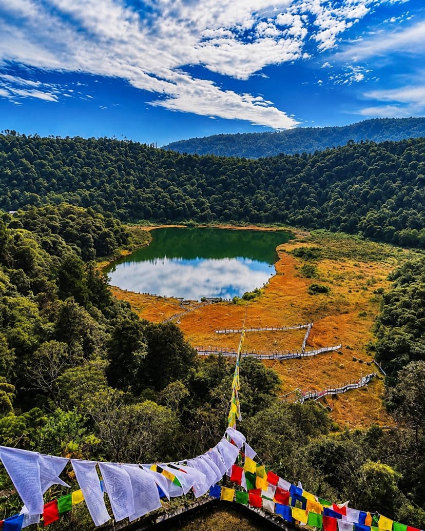 Khecheopalri Lake