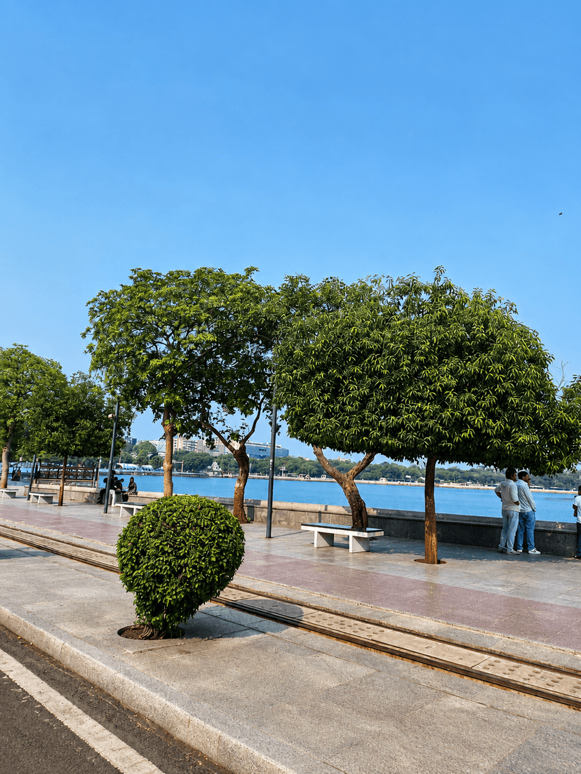 Kankaria Lake