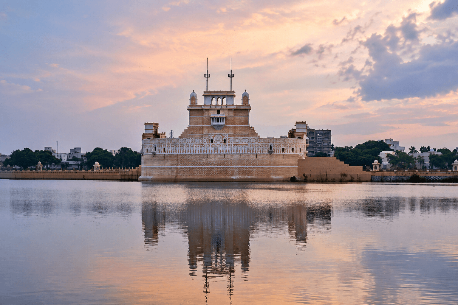 Explore the Royal City of Jamnagar