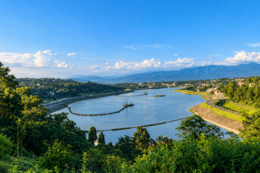 Sundar Nagar Lake
