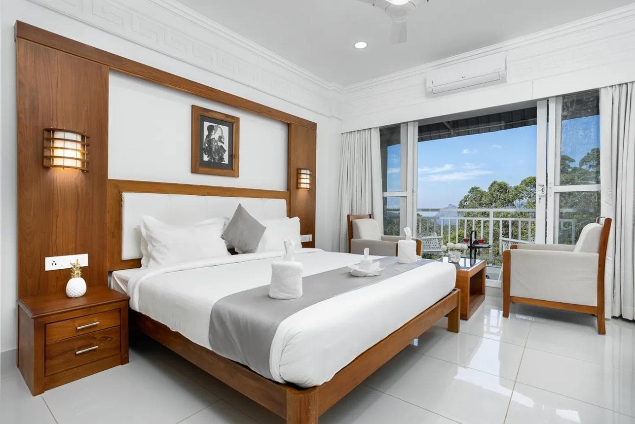 HOTEL WHITE HOUSE MUNNAR photo 2