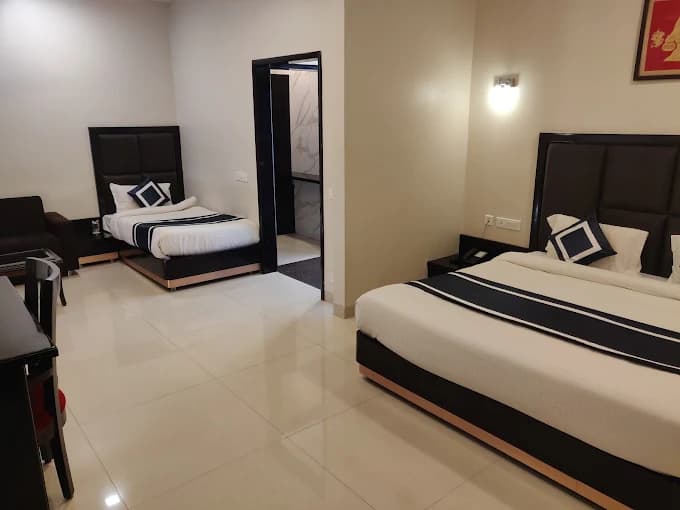 CHANDRA GRAND photo 2
