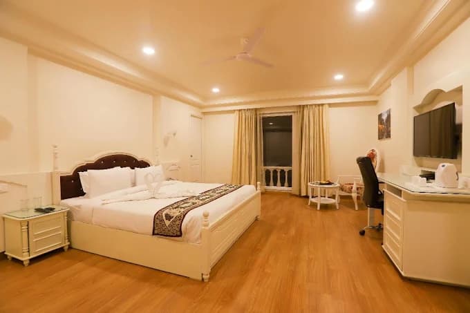 Luxury Room