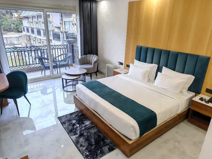 Executive Room with Balcony/Patio