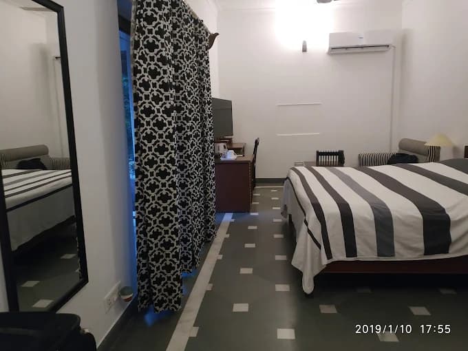 Single room