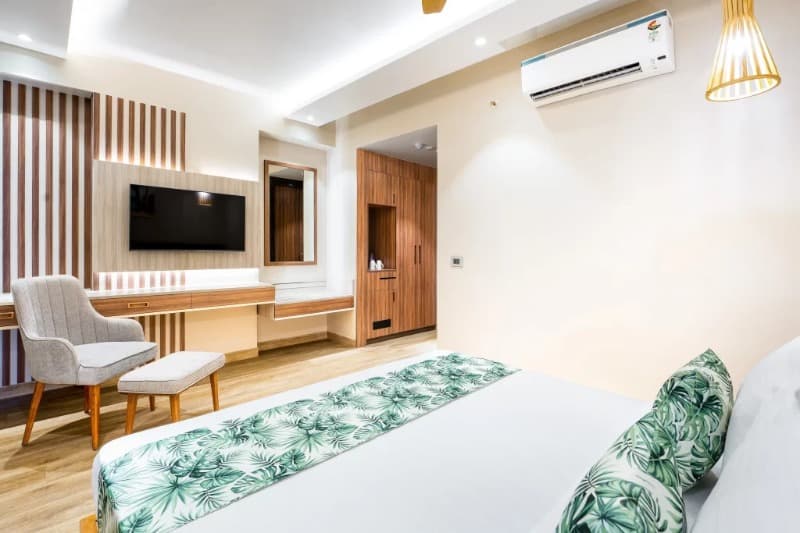 Hill View Room