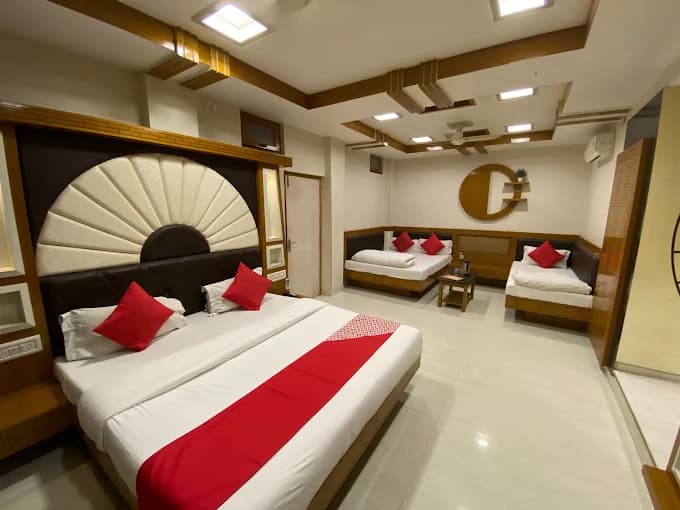 Deluxe family room