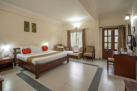 Deluxe room non A/c