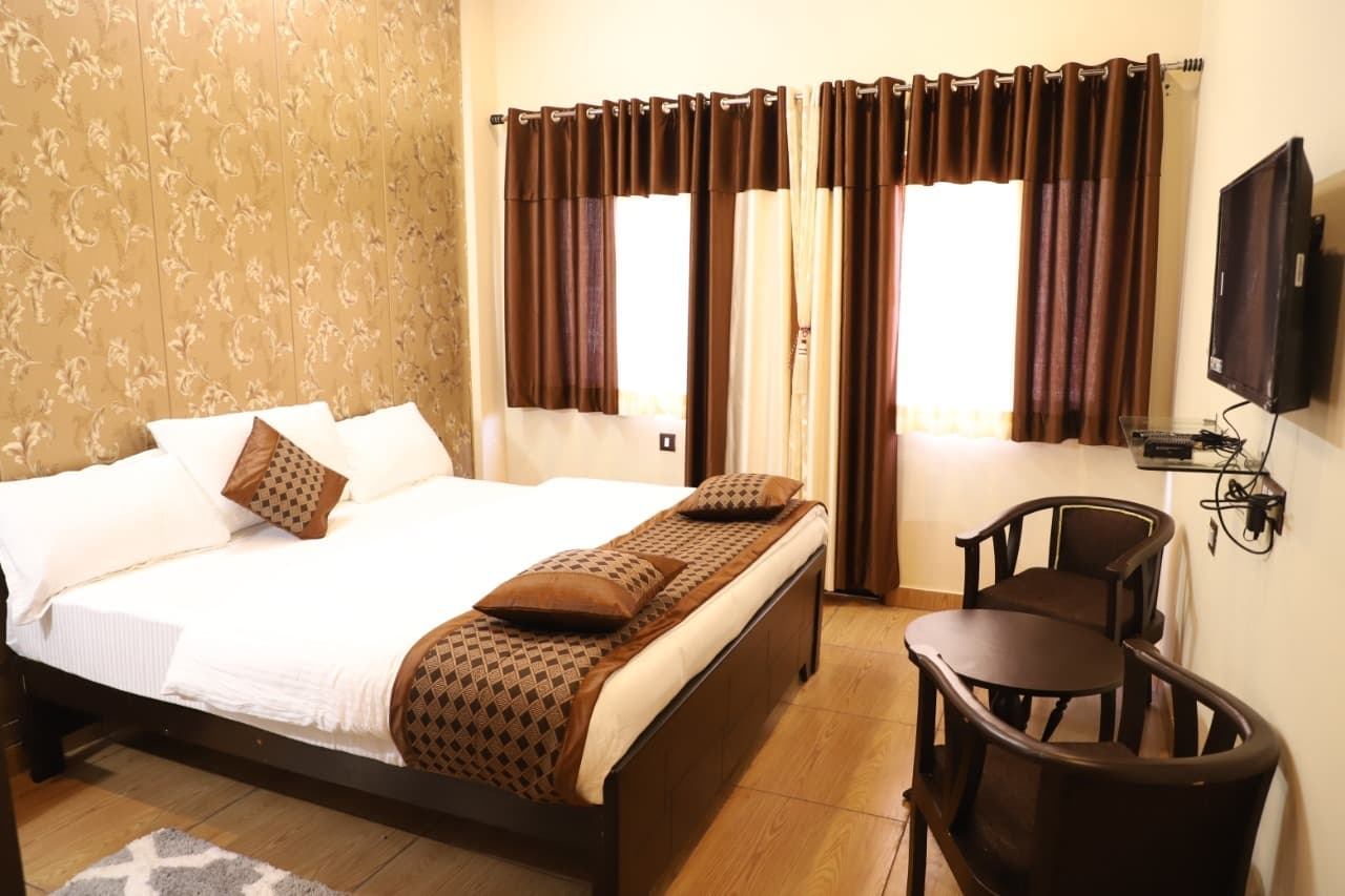 Deluxe Rooms
