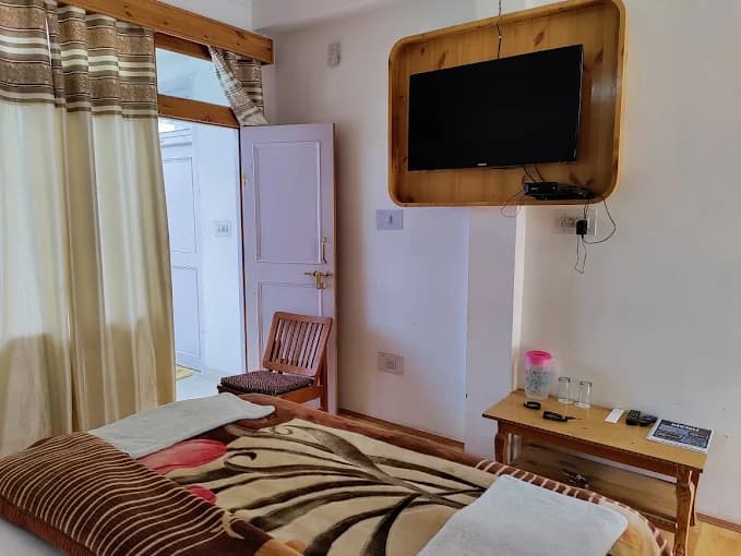 Classic Rooms( Non- Balcony)