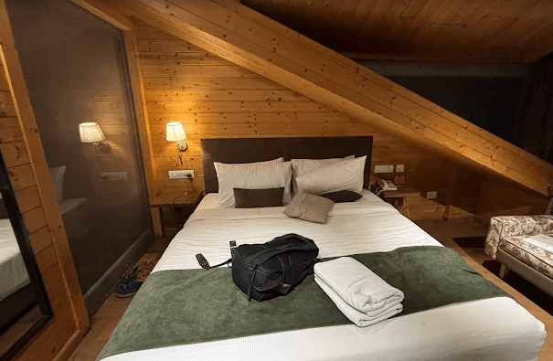 Attic Kanchenjunga View Room