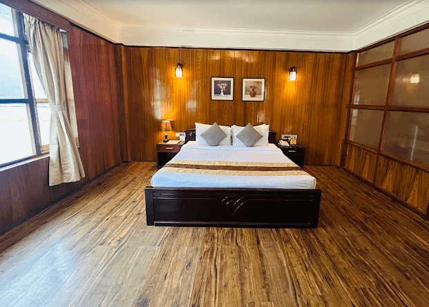 Premium View Room with Balcony