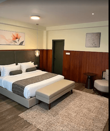 PREMIUM VIEW ROOM WITH BALCONY