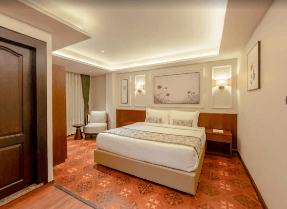 LUXURY VIEW ROOM WITH BALCONY