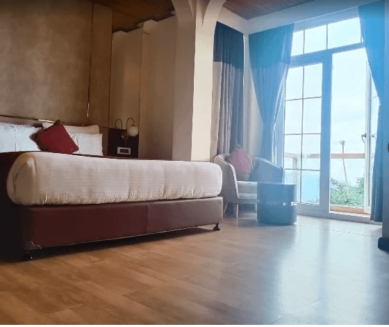 ATTIC VIEW ROOM WITH BALCONY