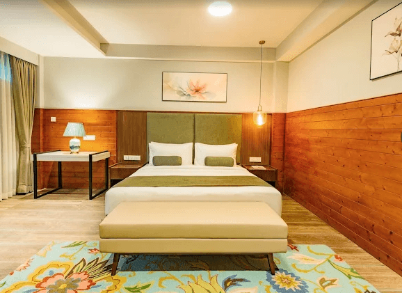 FAMILY DUPLEX VIEW ROOM WITH BALCONY