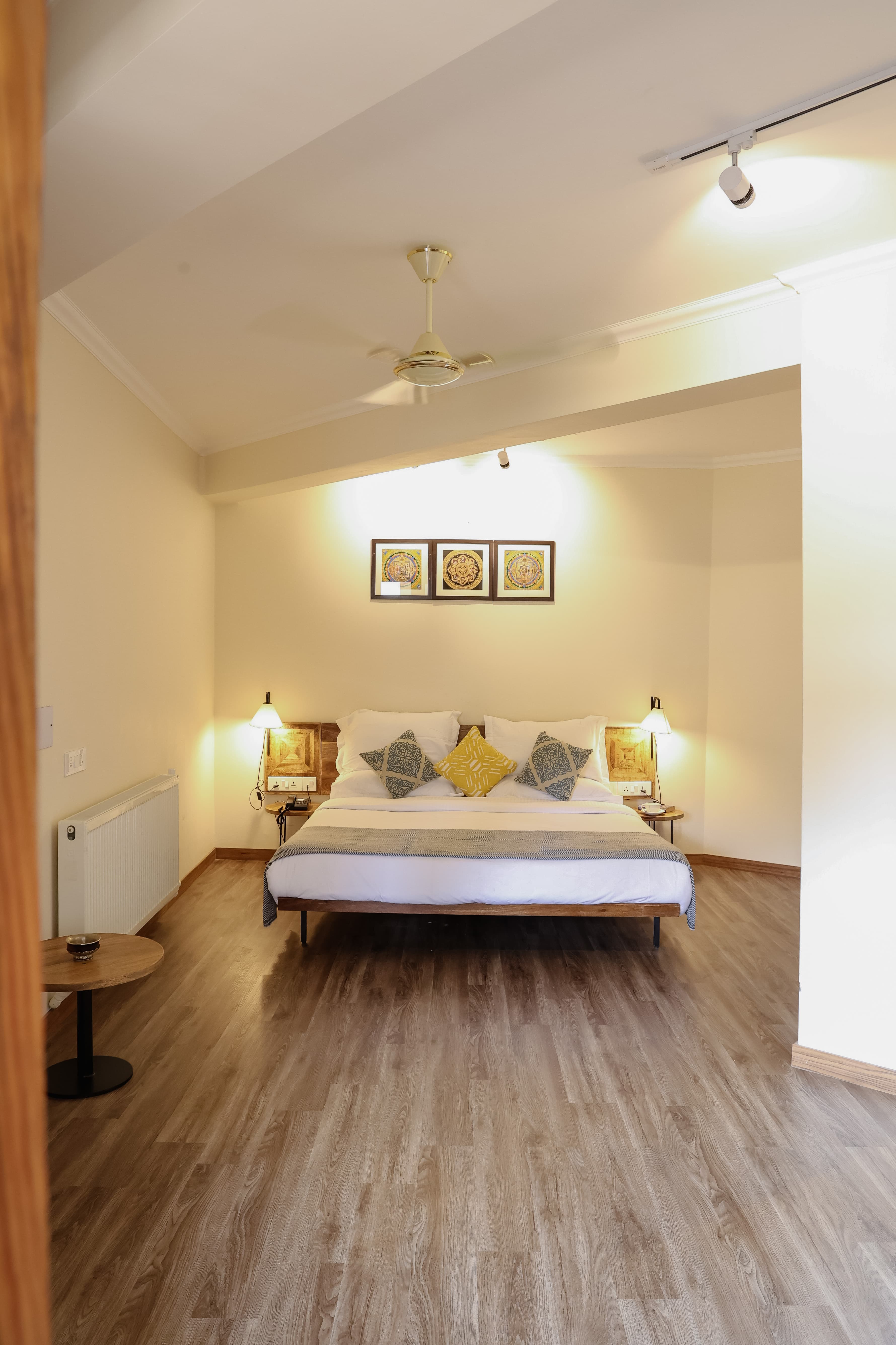 Walnut Suite (Double)