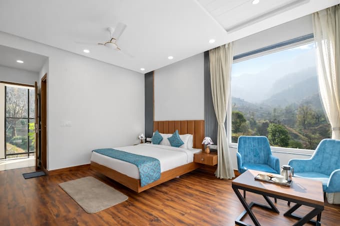 Premium room with balcony