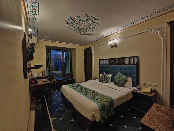 Suite room