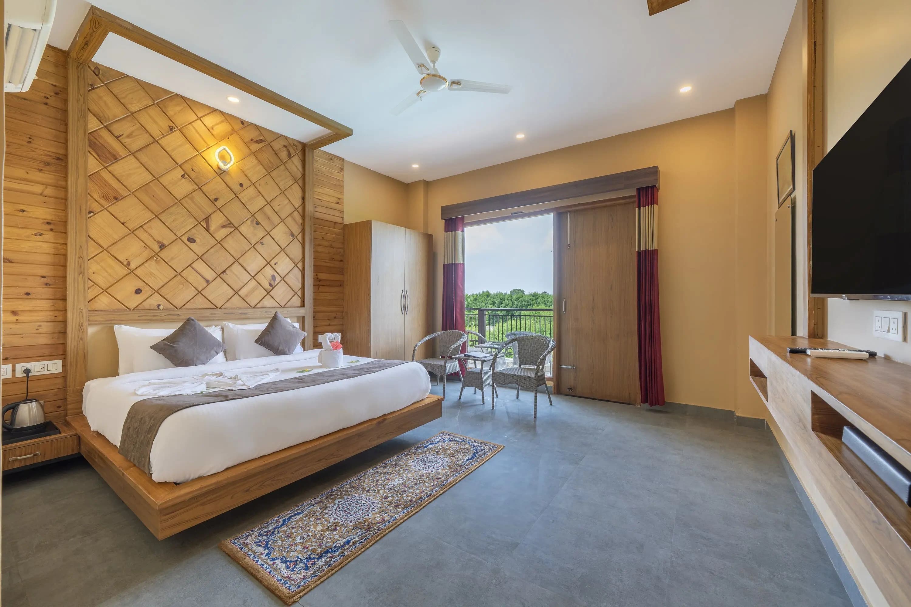 Deluxe Room With Balcony