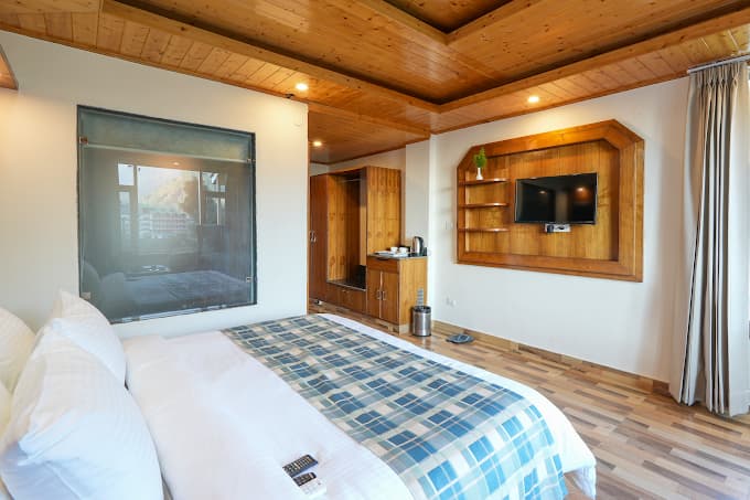 Deluxe Room with Balcony