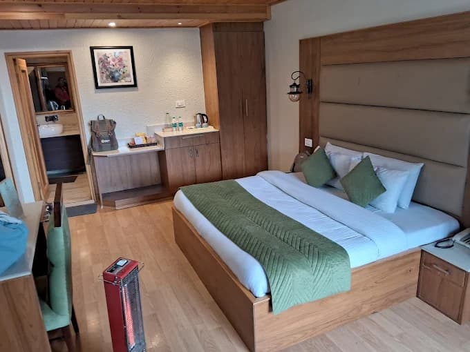 Deluxe Room Without View