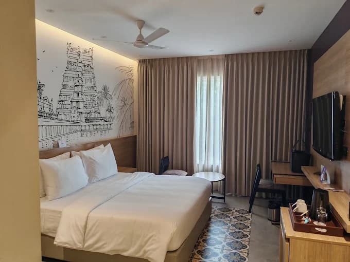 ELITE ROOM