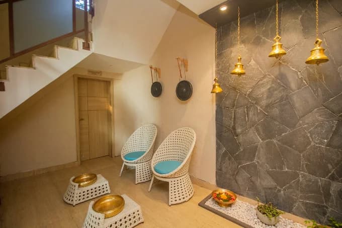 Premium Room with Balcony & Valley View