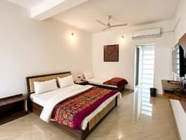 Ac club room