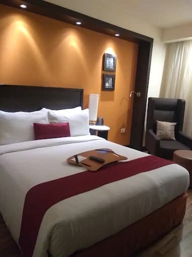 Hampton by Hilton Vadodara-Alkapuri photo 2