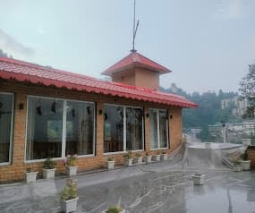 Nature's Lap - A Boutique Hotel
