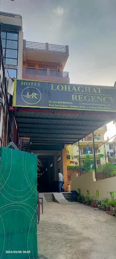 Hotel Lohaghat Regency