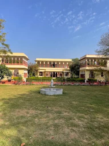 Shahpura Abhaneri Resort