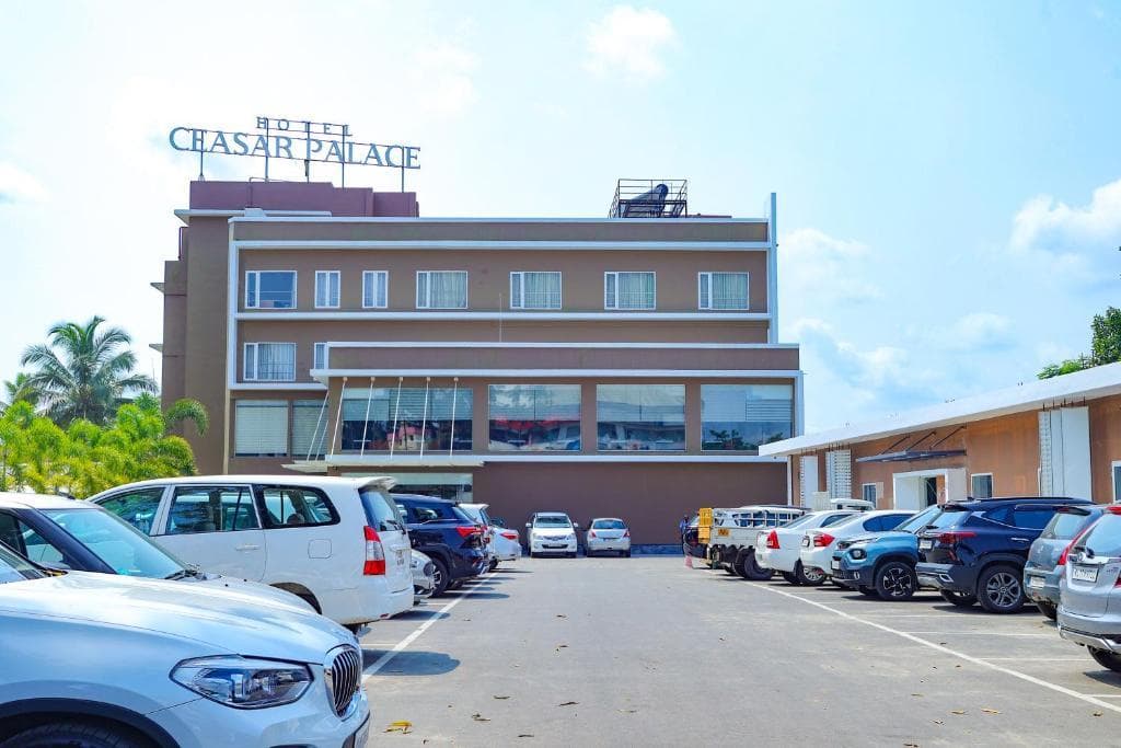 Hotel Ceasar Palace Kottayam photo 5