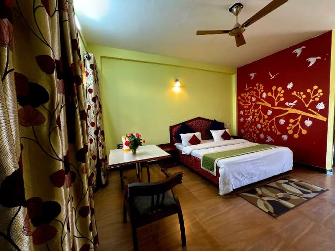 Balcony Room