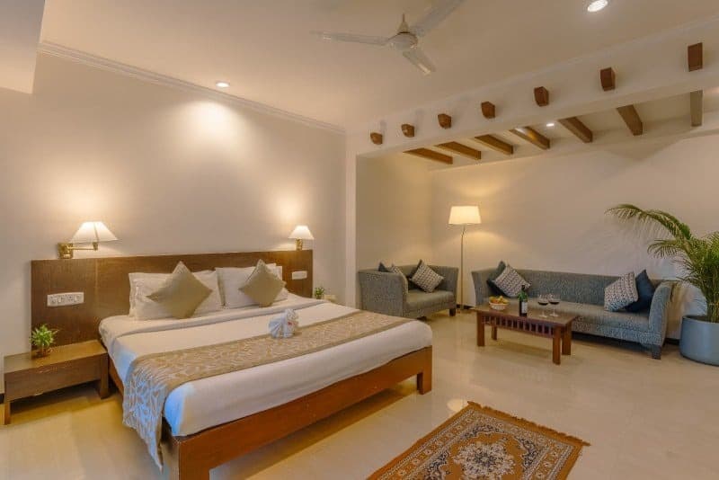 Deluxe Suite
