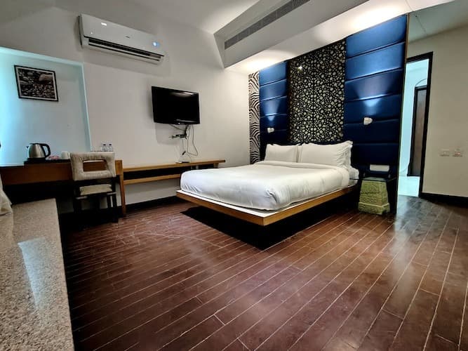 Imperial Deluxe Room