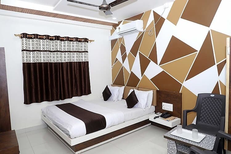 Hotel Bansidhar-Somnath photo 2