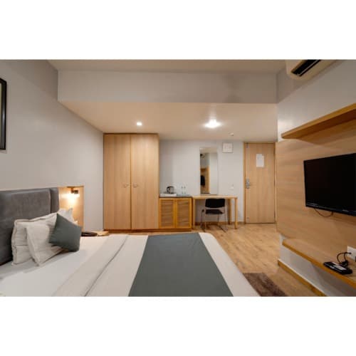 Super Deluxe Room