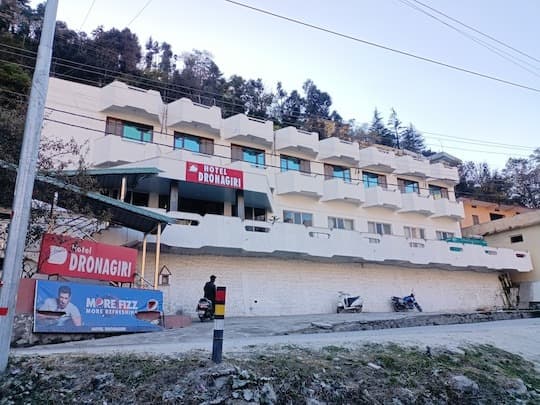 Hotel Dronagiri