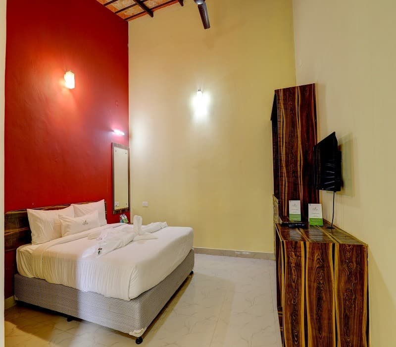 SUPERIOR ROOM