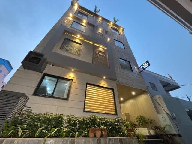 Shree Aaradhya Suites