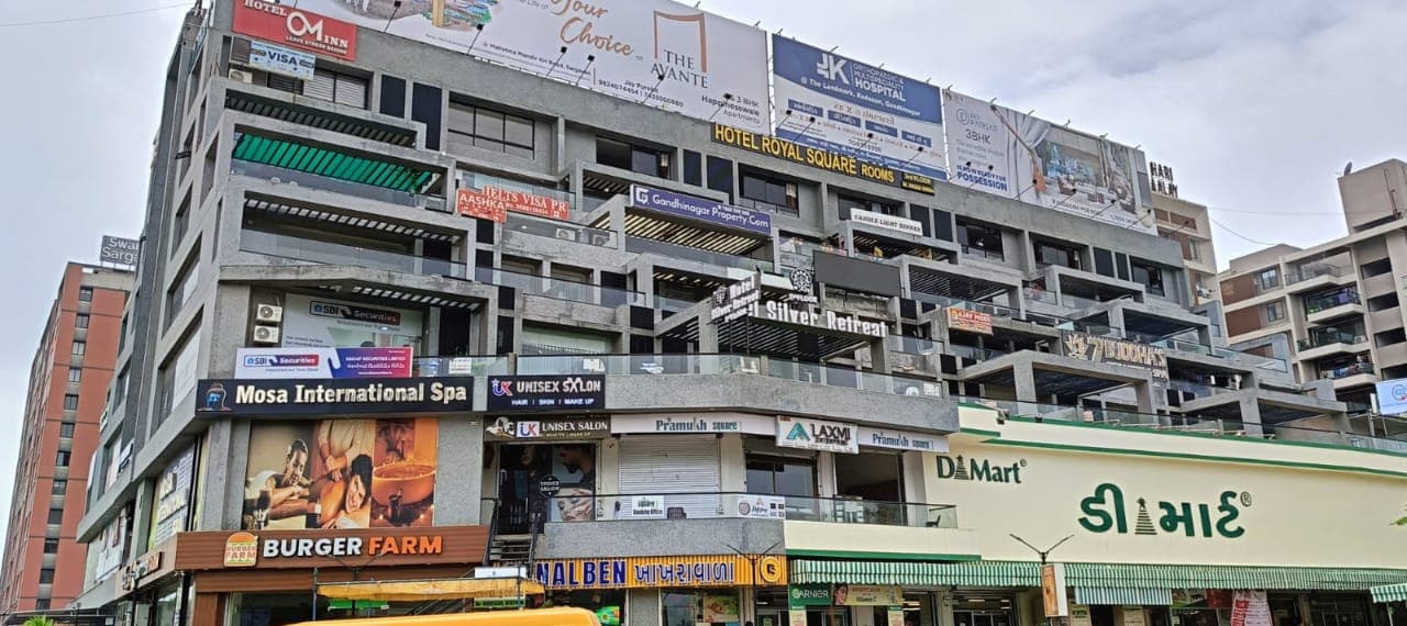 Hotel Royal Square