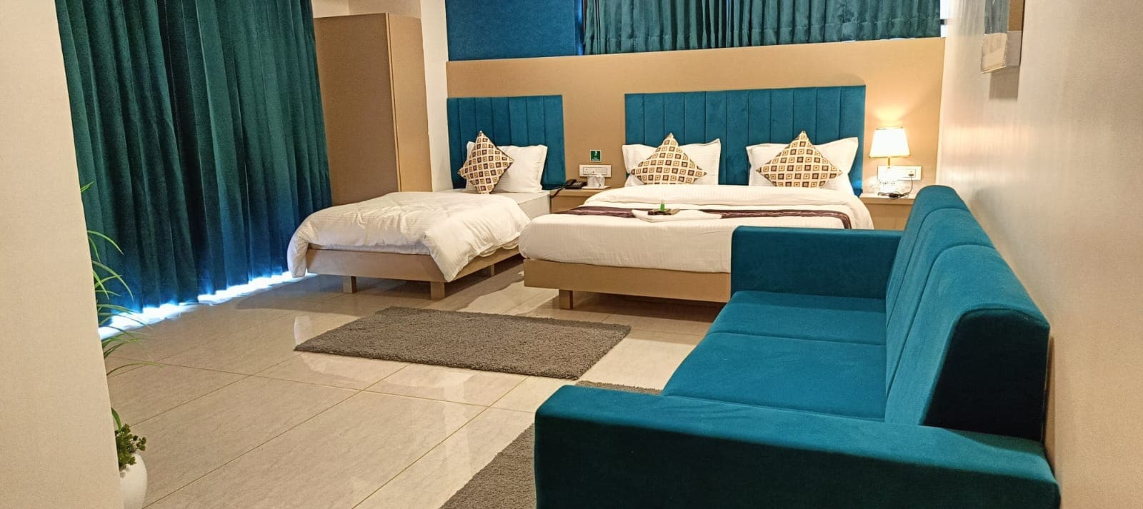 Suite room
