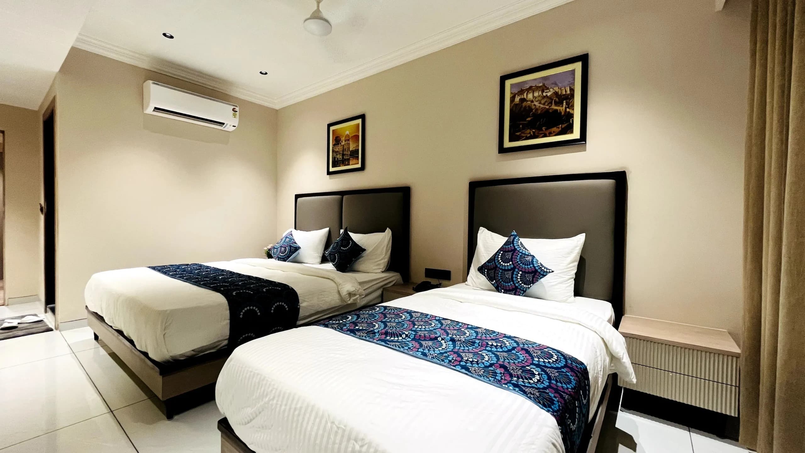 Triple Deluxe Room
