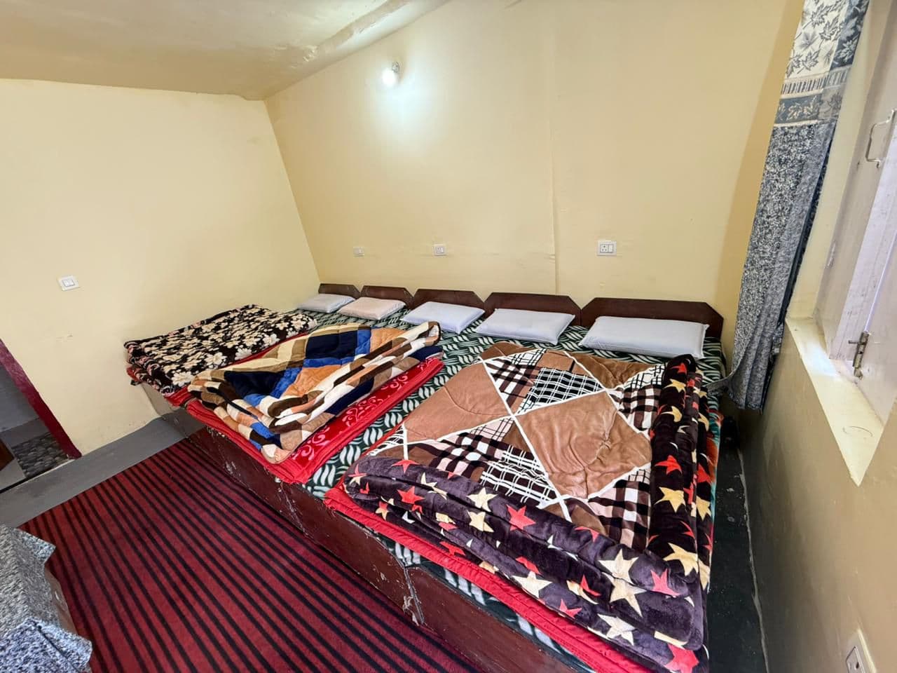 Five bed room