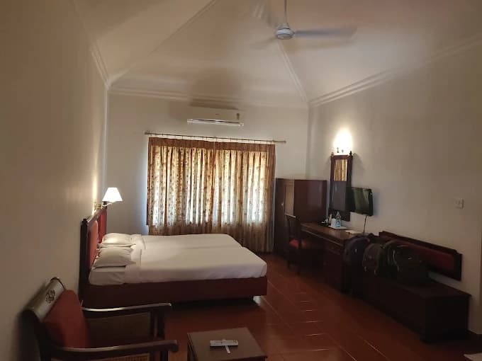 Suite room