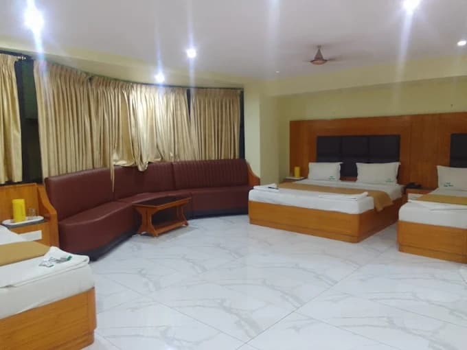 AC FOUR BEDDED