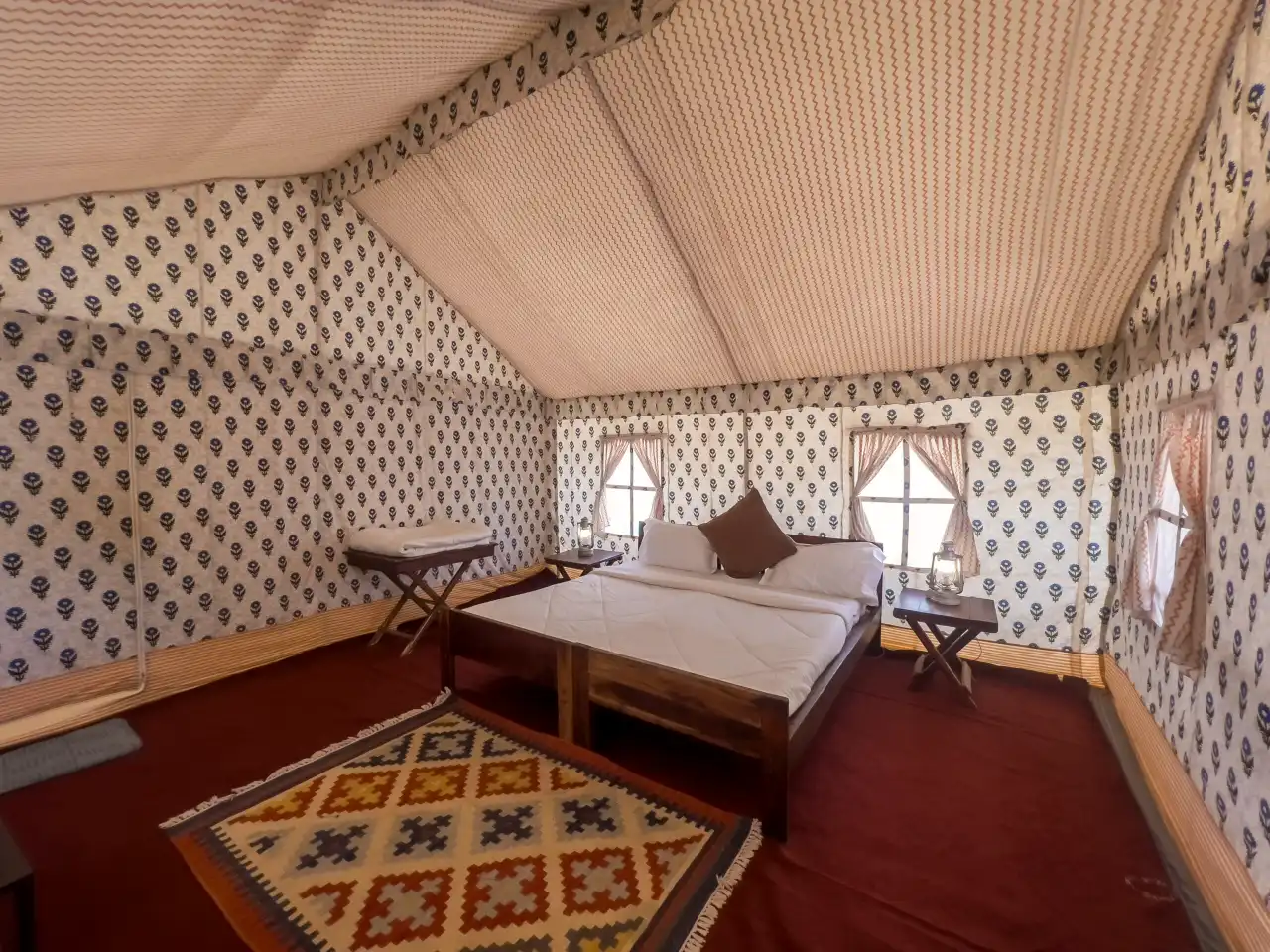 Double occupancy non ac tent