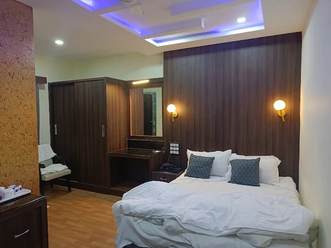 Deluxe premium bed room